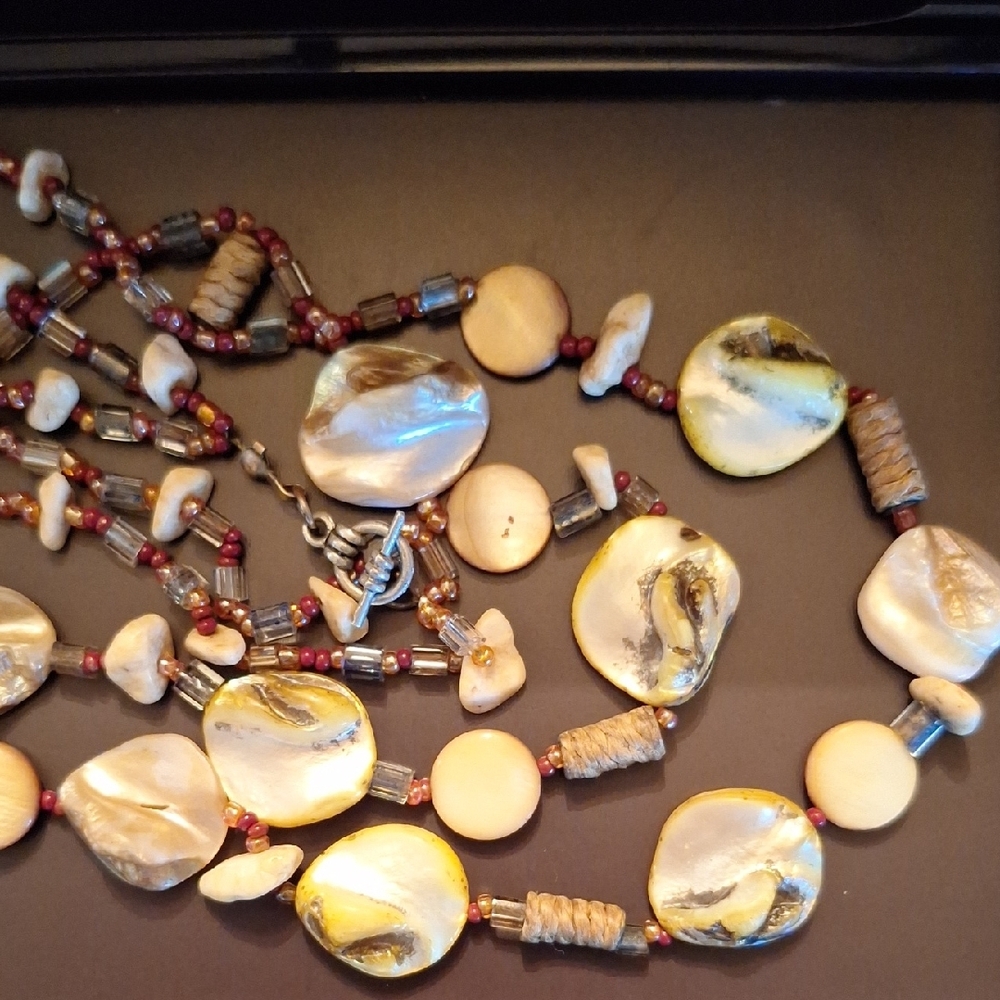 Shell, Stone & Bead Necklace - Picture 3 of 4